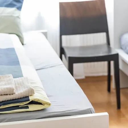 Appartamento Family - 3 Bedrooms Sleeps 7 *
