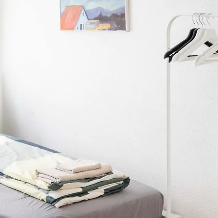 Family - 3 Bedrooms Sleeps 7 Zurigo