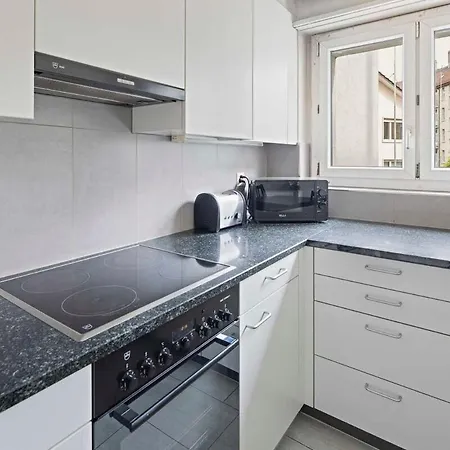 Appartamento Family - 3 Bedrooms Sleeps 7 *