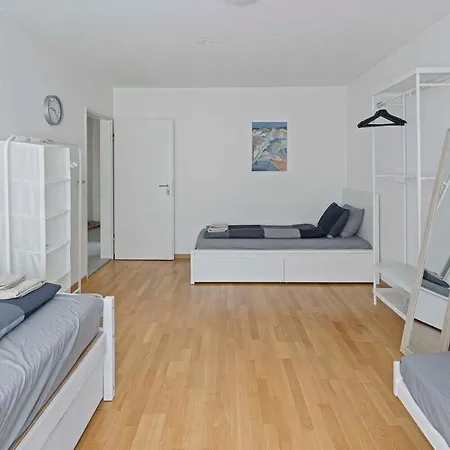 Appartamento Family - 3 Bedrooms Sleeps 7 Zurigo